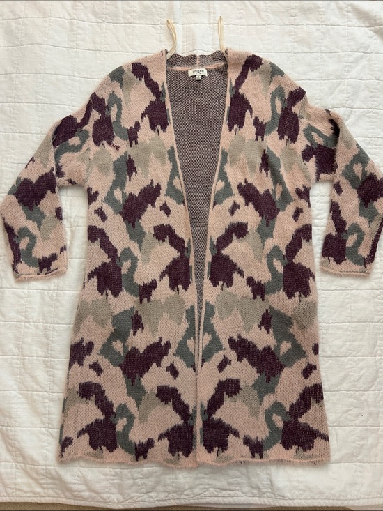 Umgee Sweaters - Umgee Pink Camouflage Open-Front Cardigan with Plum and Gray Accents